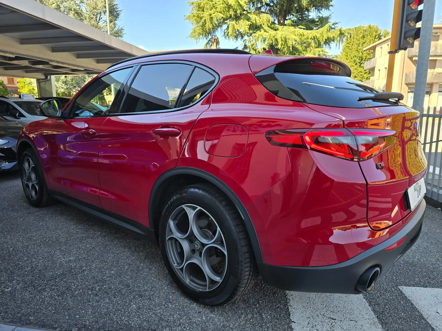Alfa Romeo Stelvio 2.2 190cv Q4 AUT. SPRINT Rouge - 2
