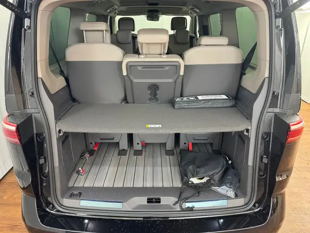 Volkswagen T7 Multivan VW T7 Multivan Style ÜH eHybrid 180 kW 4MOTION Ansicht 11