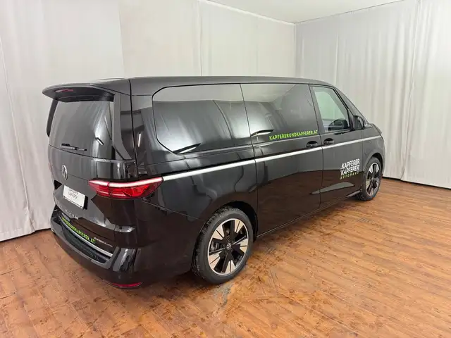 Volkswagen T7 Multivan VW T7 Multivan Style ÜH eHybrid 180 kW 4MOTION Ansicht 18