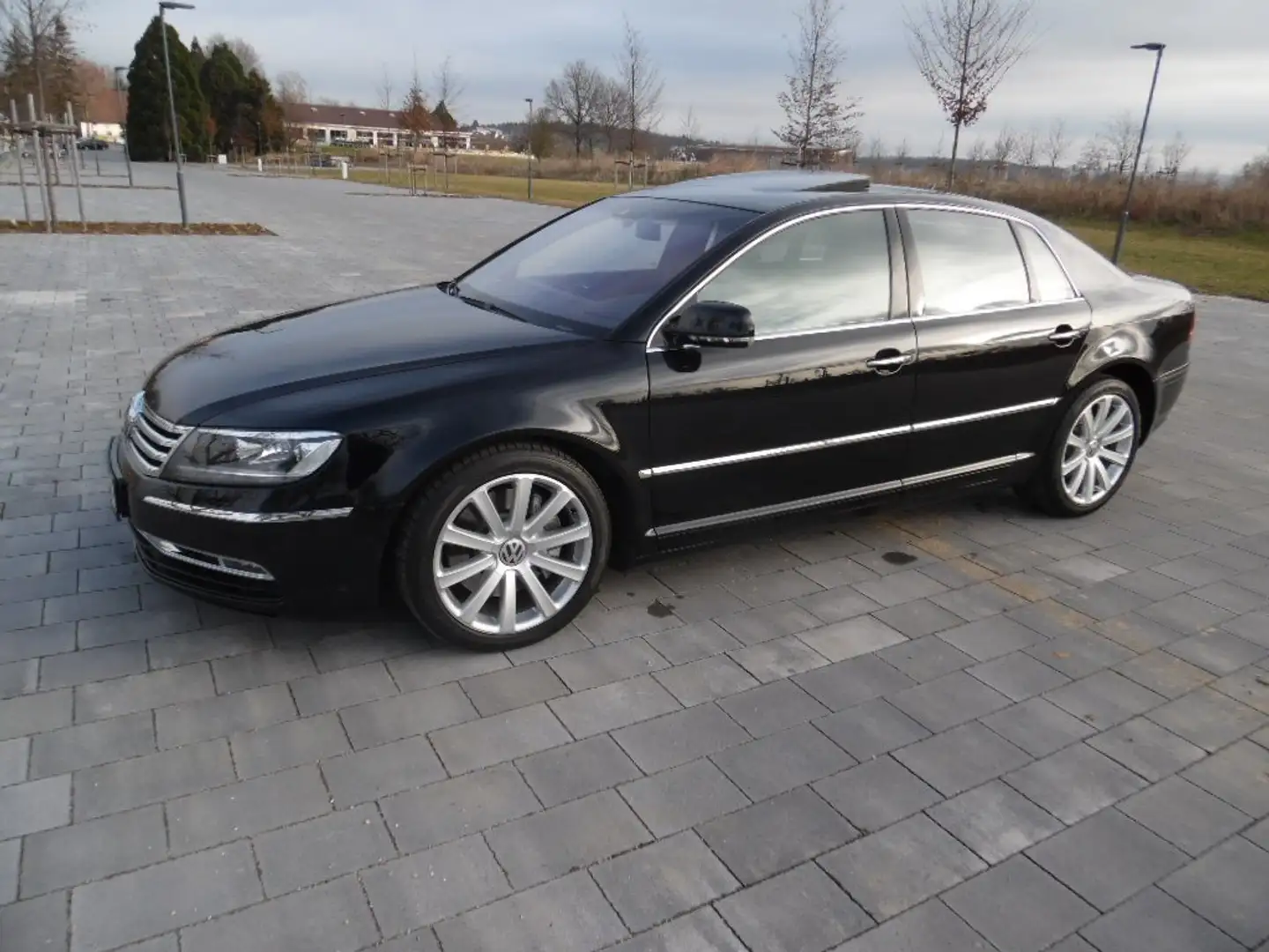 Volkswagen Phaeton Phaeton 4.2 V8 4MOTION Automatik (5 Sitzer) Negro - 2