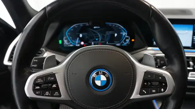 BMW X5 xDrive45e Ansicht 10