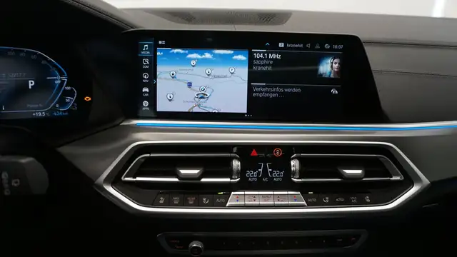 BMW X5 xDrive45e Ansicht 11