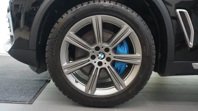 BMW X5 xDrive45e Ansicht 3