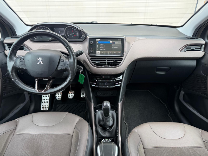Peugeot 2008 1.6 VTi Féline/PANO/TREKH/PARKS/NAVI/APK/NAP — photo 15