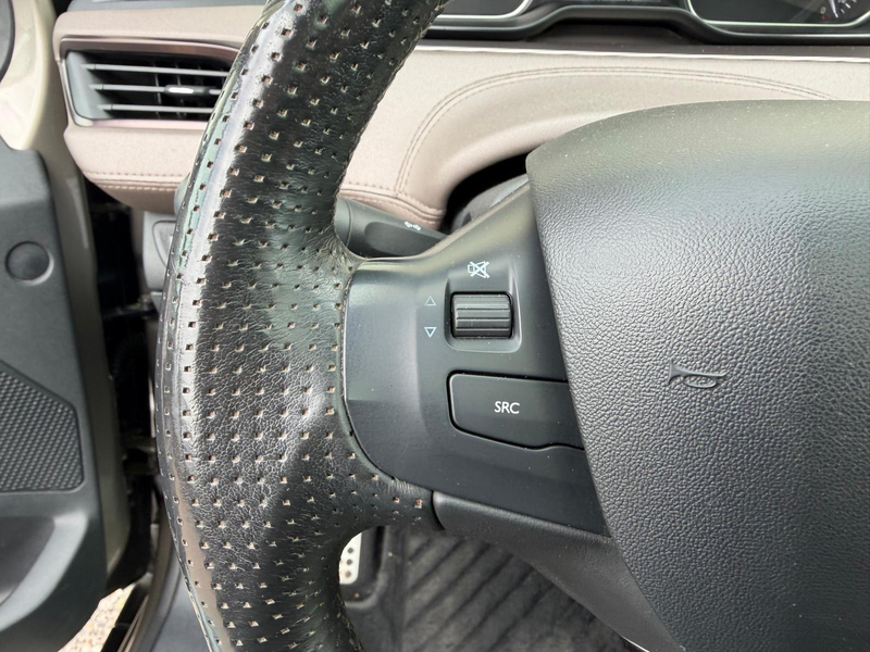 Peugeot 2008 1.6 VTi Féline/PANO/TREKH/PARKS/NAVI/APK/NAP — photo 13
