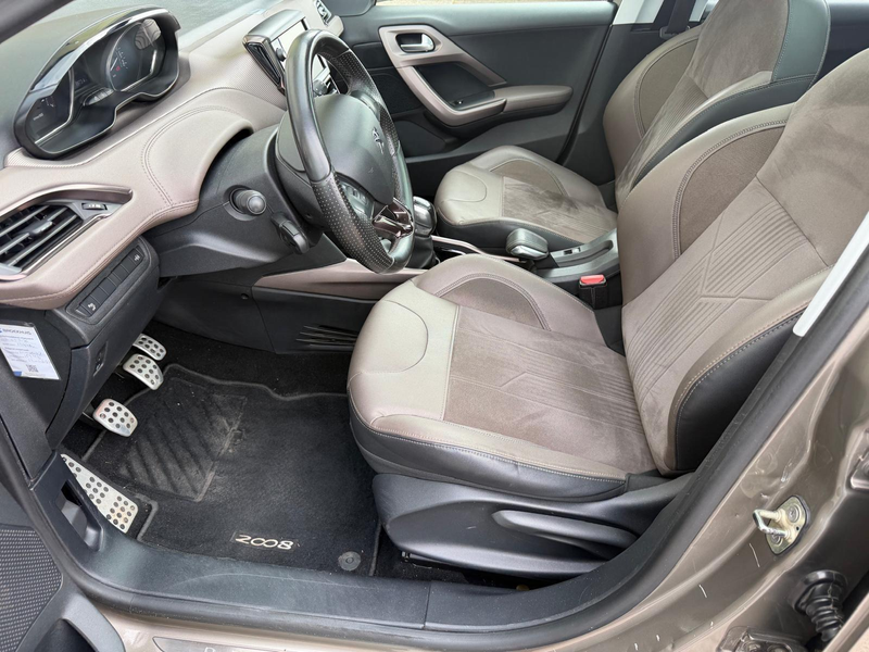 Peugeot 2008 1.6 VTi Féline/PANO/TREKH/PARKS/NAVI/APK/NAP — photo 10