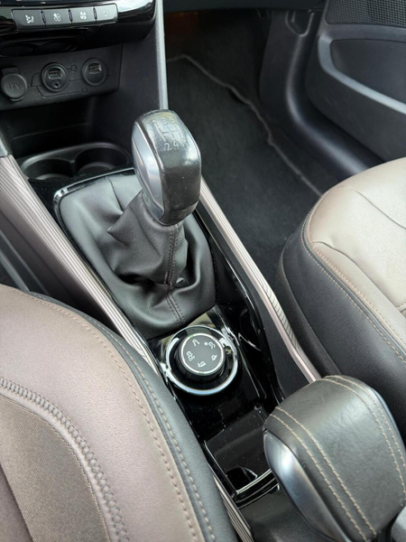 Peugeot 2008 1.6 VTi Féline/PANO/TREKH/PARKS/NAVI/APK/NAP — photo 19