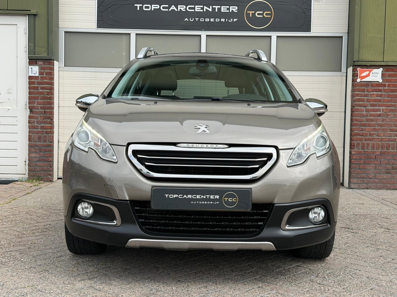 Peugeot 2008 1.6 VTi Féline/PANO/TREKH/PARKS/NAVI/APK/NAP — photo 2