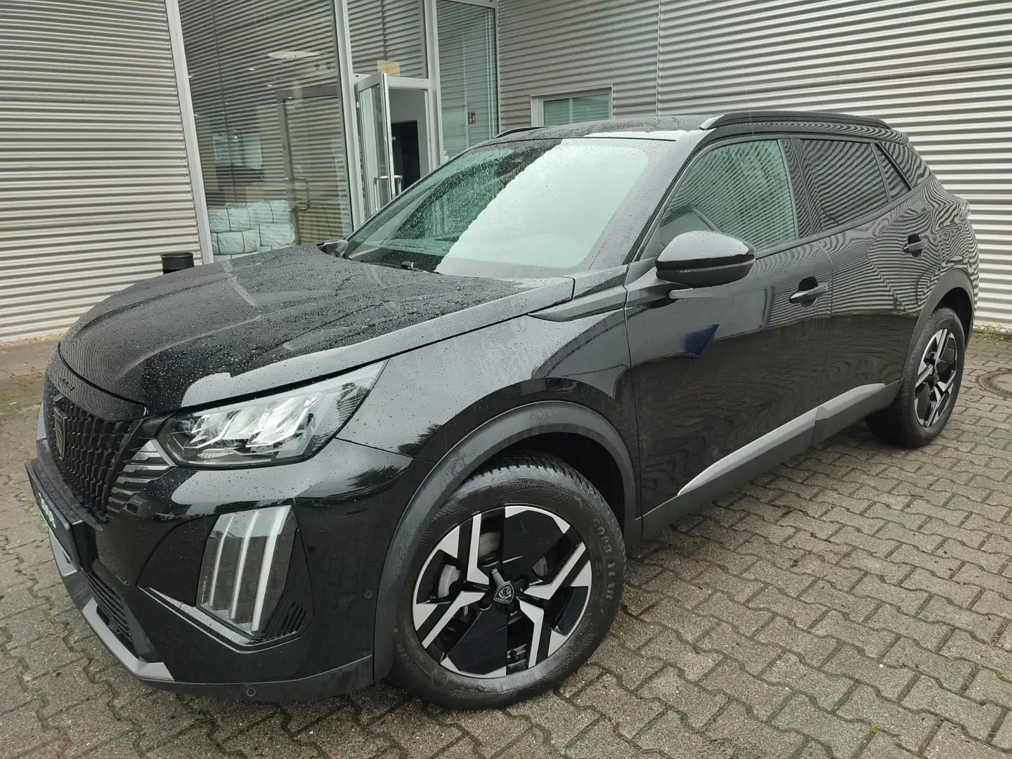 Peugeot 2008 Allure Klima,PDC,Kamera,SHZ,Navi,StartStop Schwarz - 2