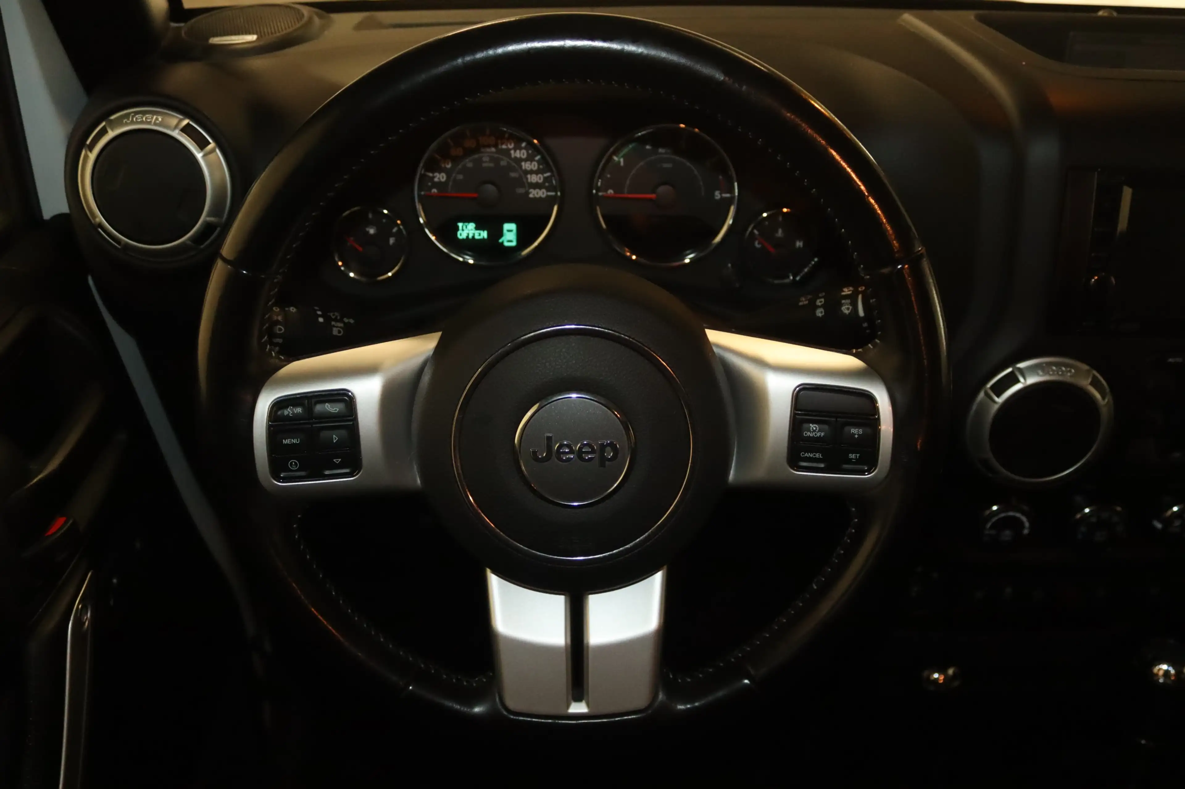Jeep Wrangler 2.8I Aut. 4x4 JK Final Edition Kamera — photo 13