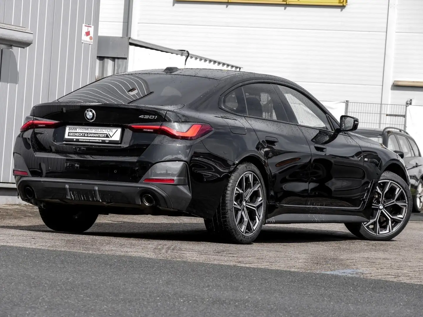 BMW 430 i M SPORT+ACC+AHK+HuD+GLASDACH+PA+HiFi Чорний - 2
