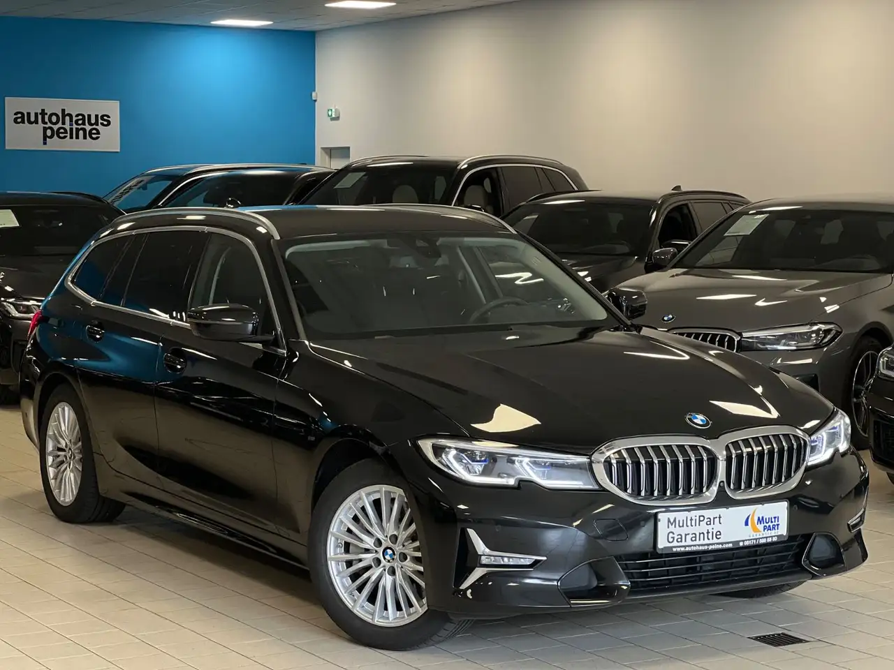 BMW 330