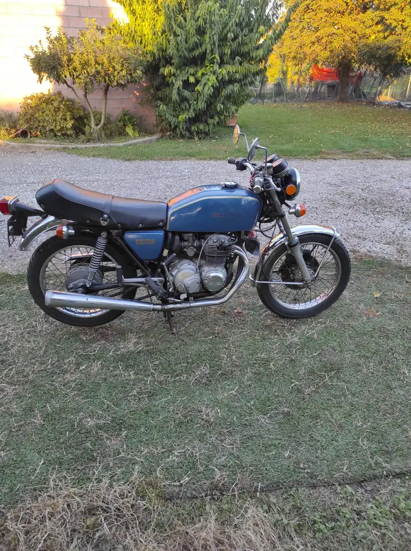 Honda CB 400 Azul - 1
