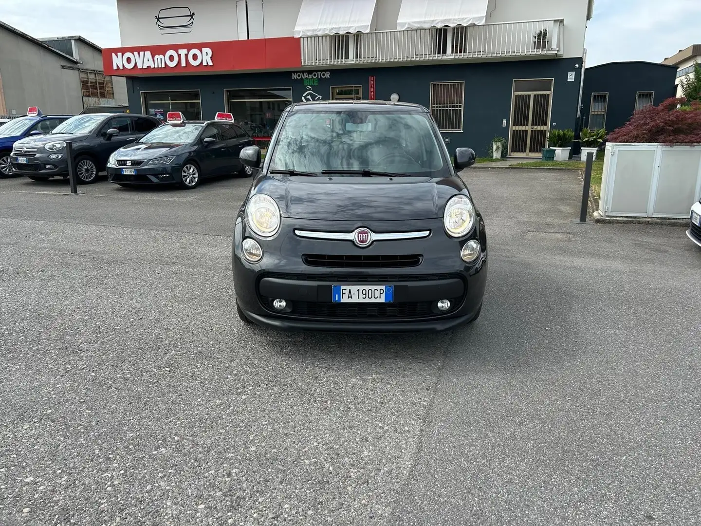 Fiat 500L 500L 1.3 mjt  85cv NOPATENTATI Nero - 2