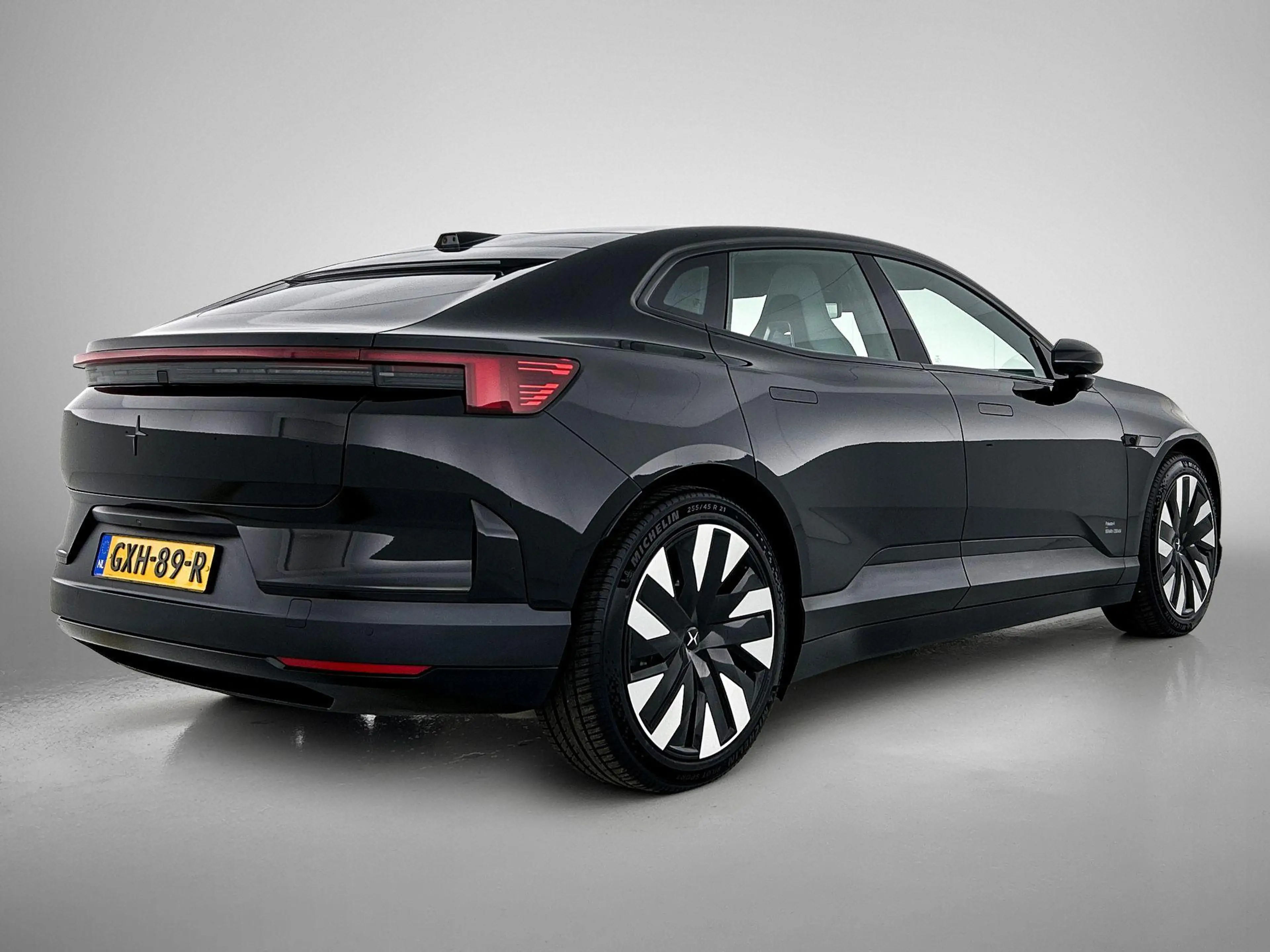 Polestar 4 Long Range Single Motor 100 kWh | Plus Pack | Pro — photo 4