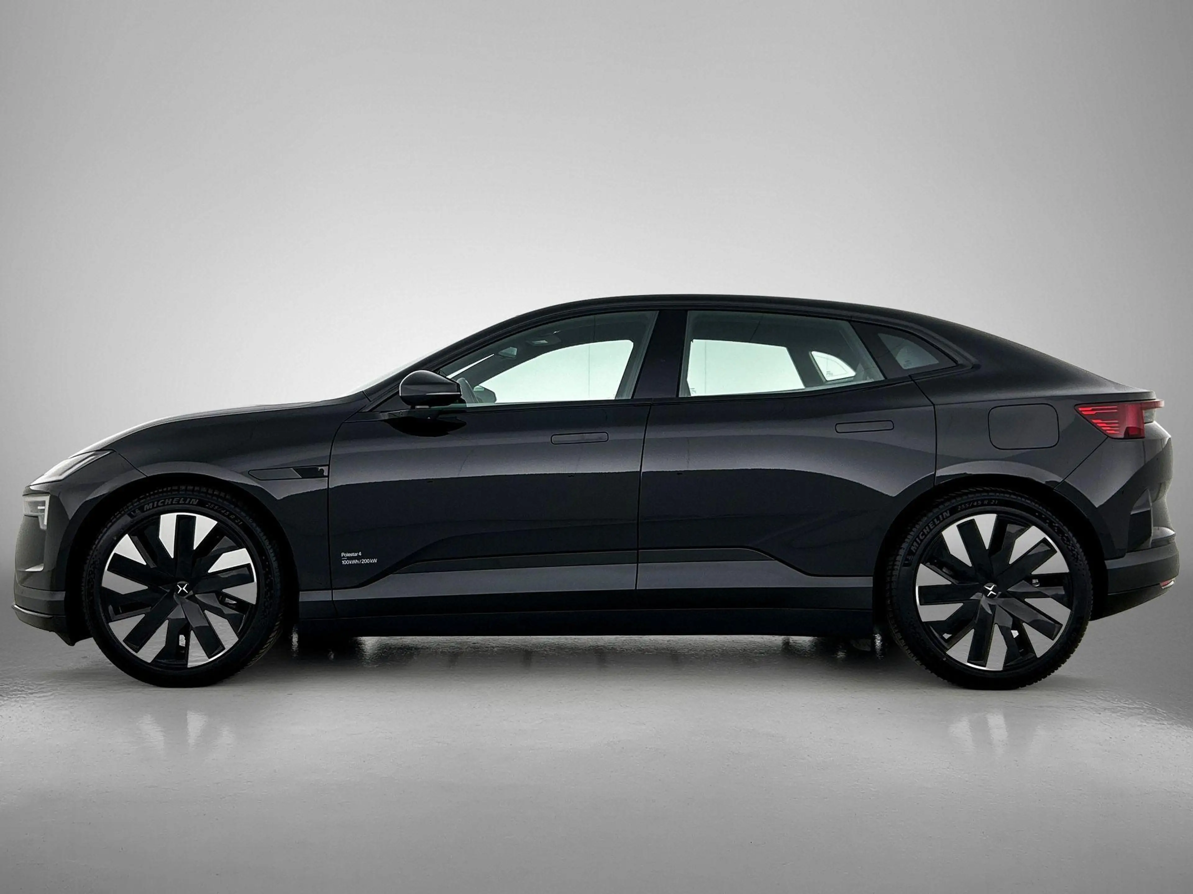 Polestar 4 Long Range Single Motor 100 kWh | Plus Pack | Pro — photo 2