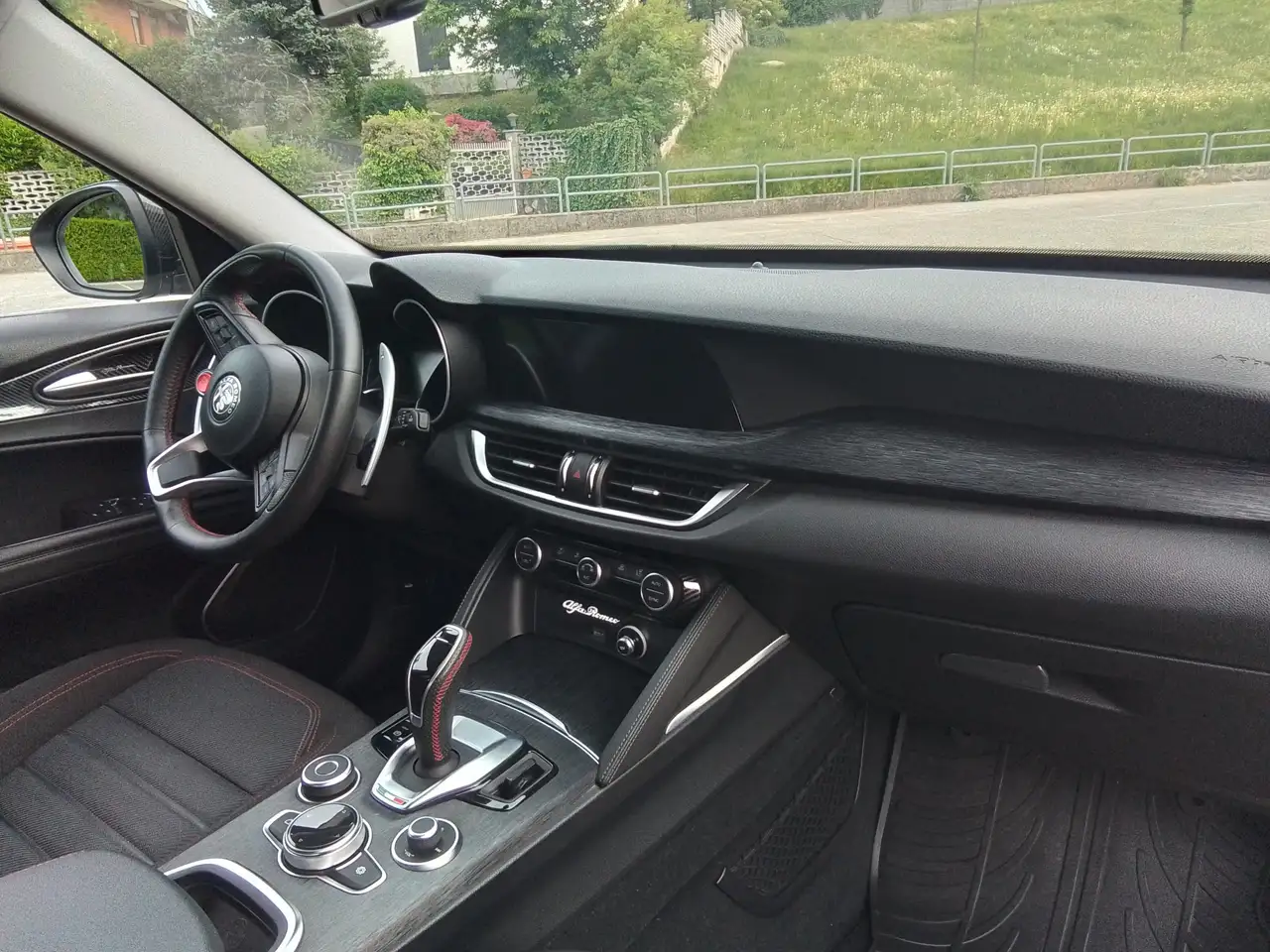 Alfa Romeo Stelvio 2021