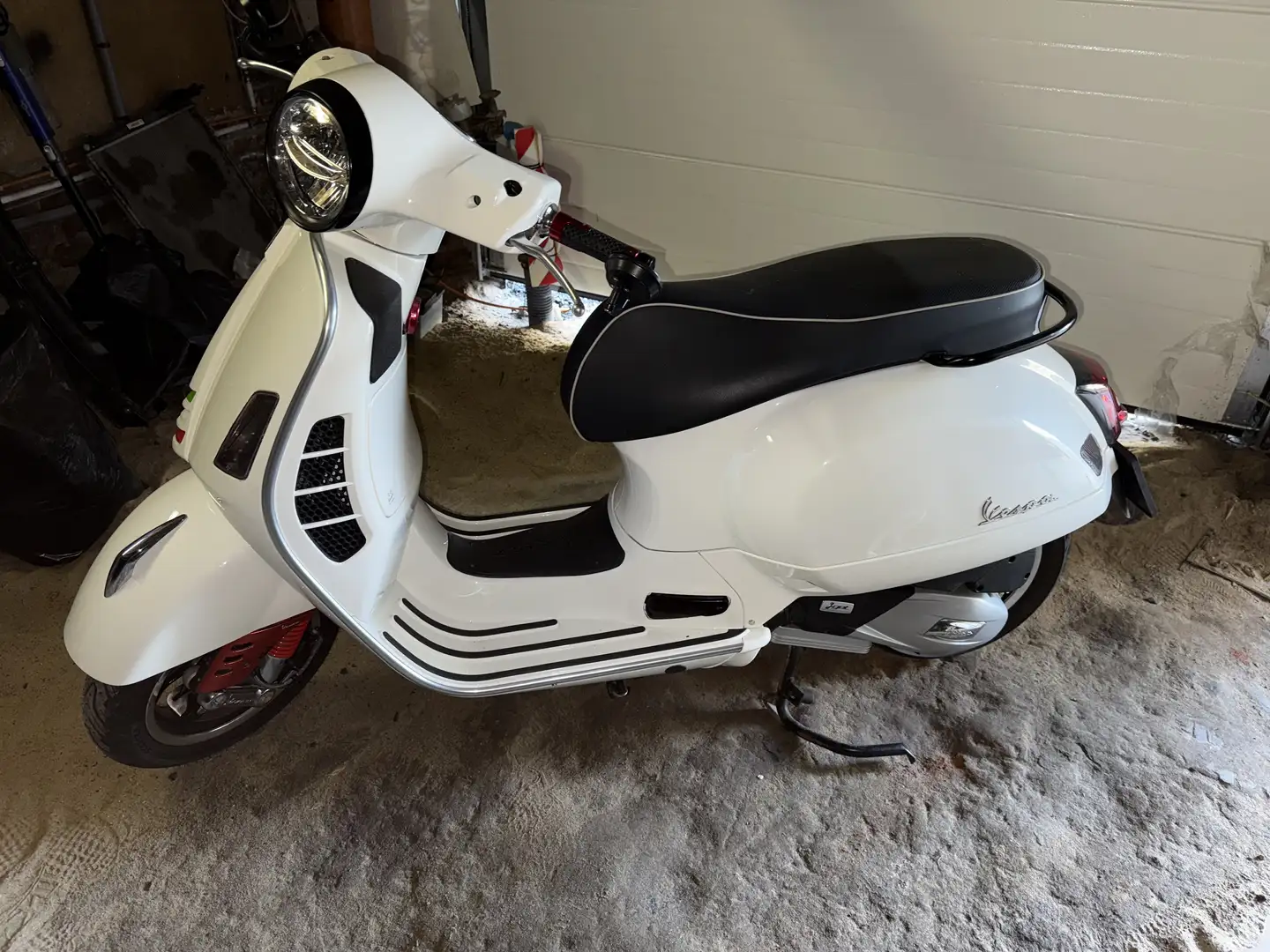 Piaggio GTS 125 Je vend ma vespa 125gts Wit - 2