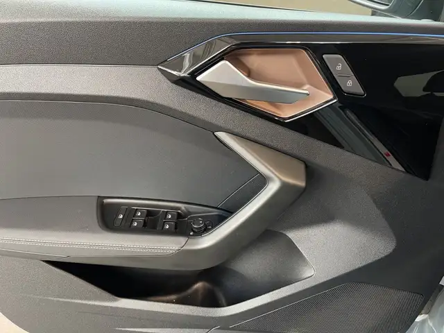Audi A1 view 8