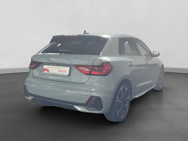 Audi A1 view 3