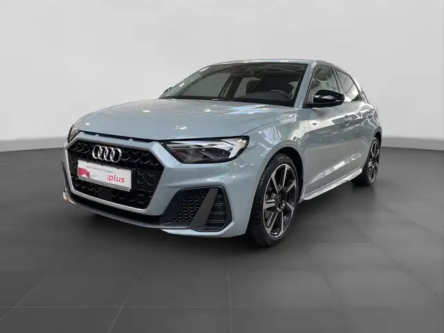 Audi A1 view 2