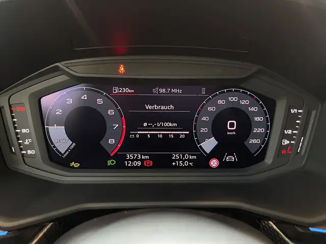 Audi A1 view 10