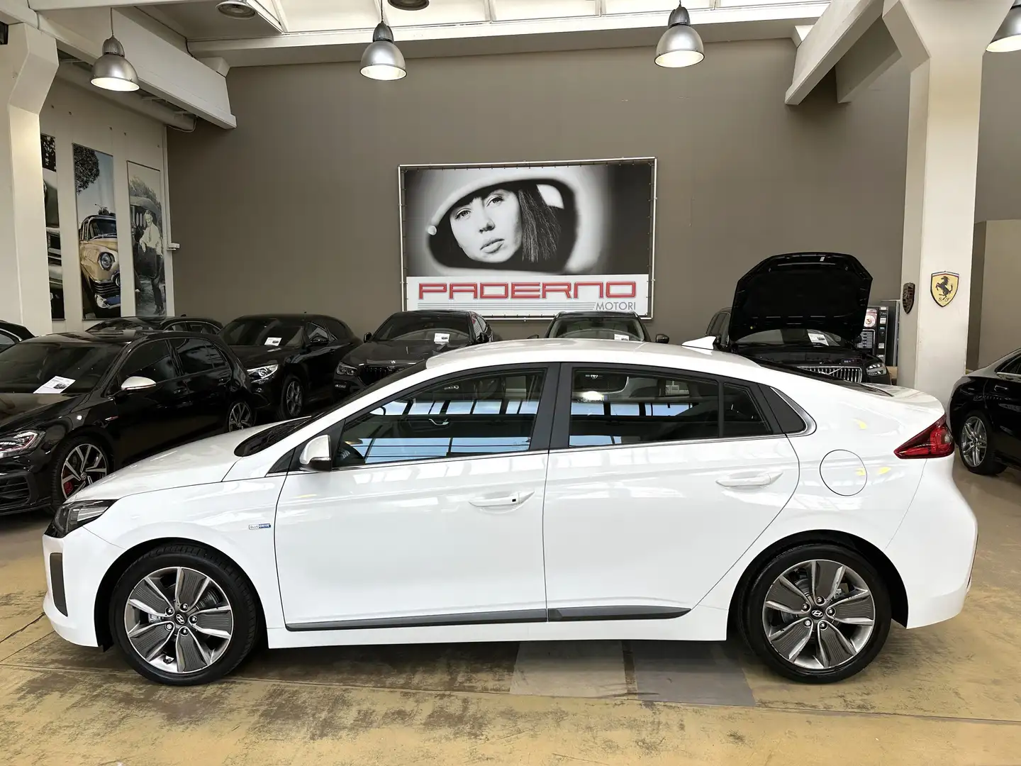 Hyundai IONIQ 1.6 hybrid Style 6dct - Carplay-Keyless-LED-FULL Bianco - 2