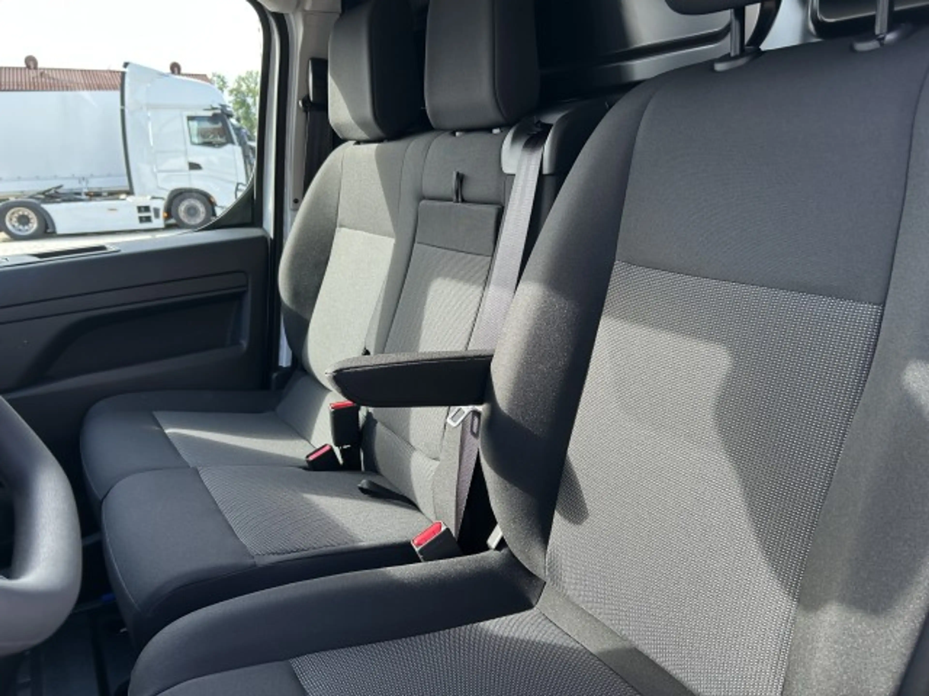 Fiat Scudo KASTENWAGEN M 150MT — photo 20