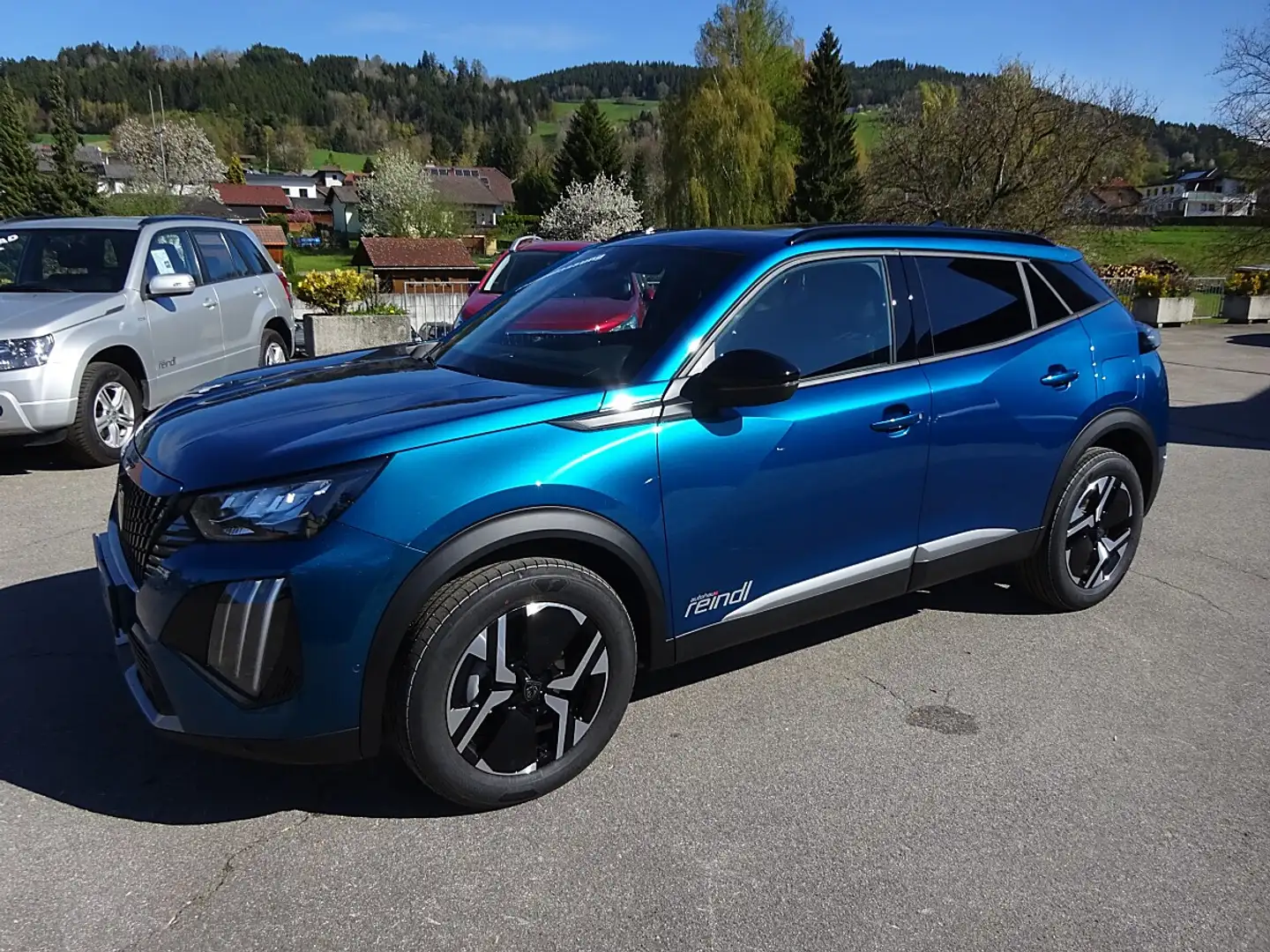 Peugeot 2008 Benzin 100 S&S Allure 6-Gang-Manuell, "SOFORT V... Blau - 1