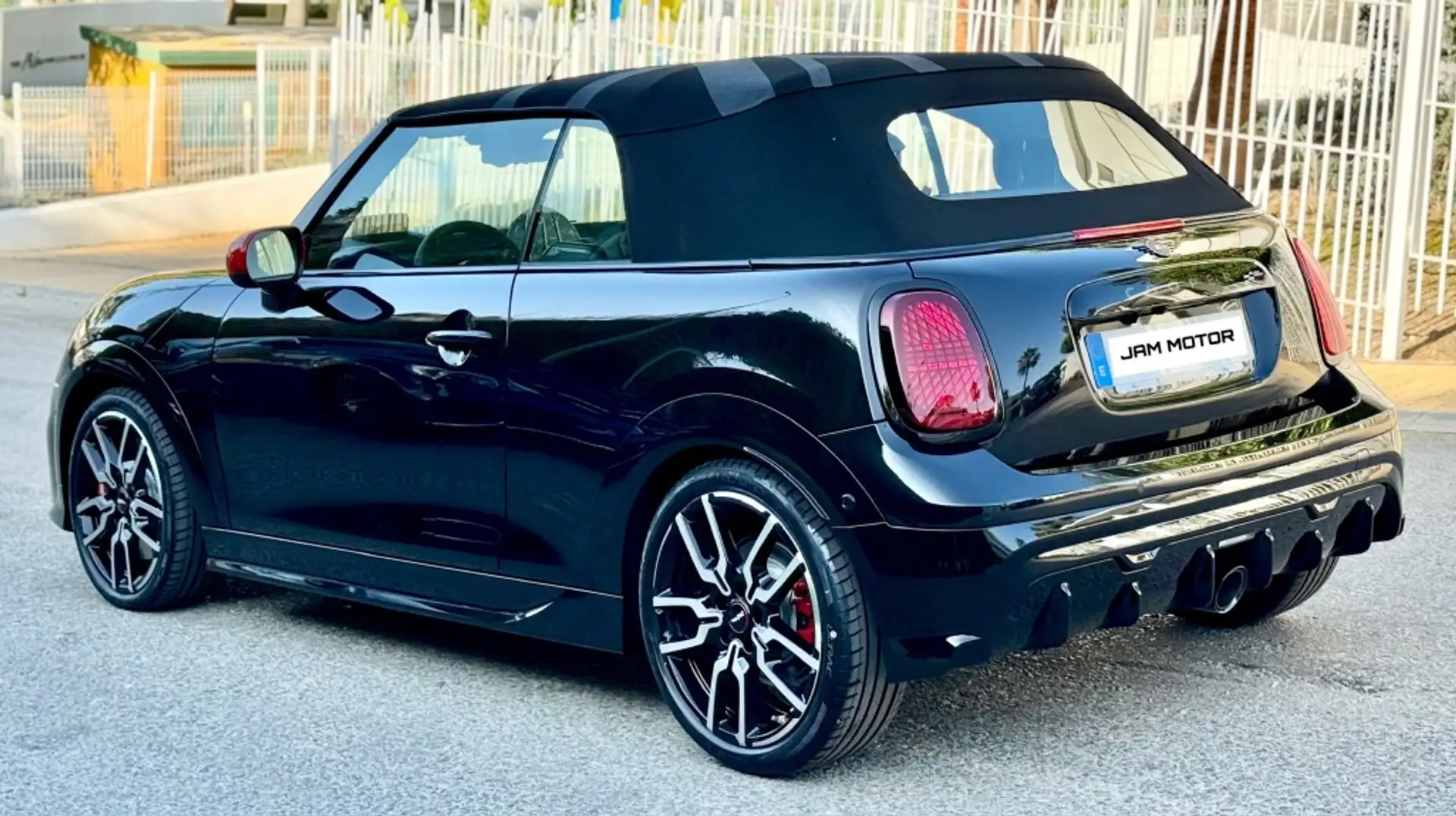 MINI Cooper 3 Puertas JCW Negru - 1