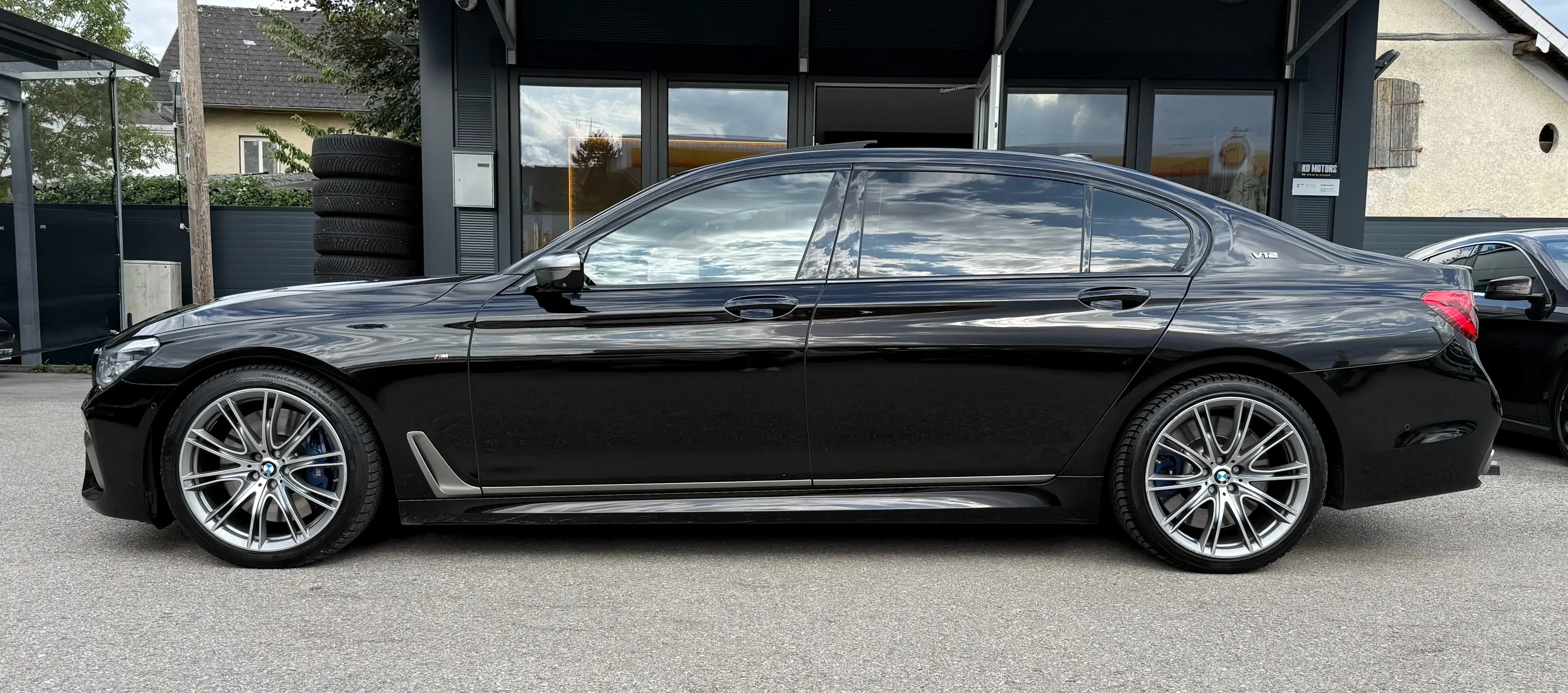 BMW 760 M Li V12 xDrive *Vollausstattung* — photo 6