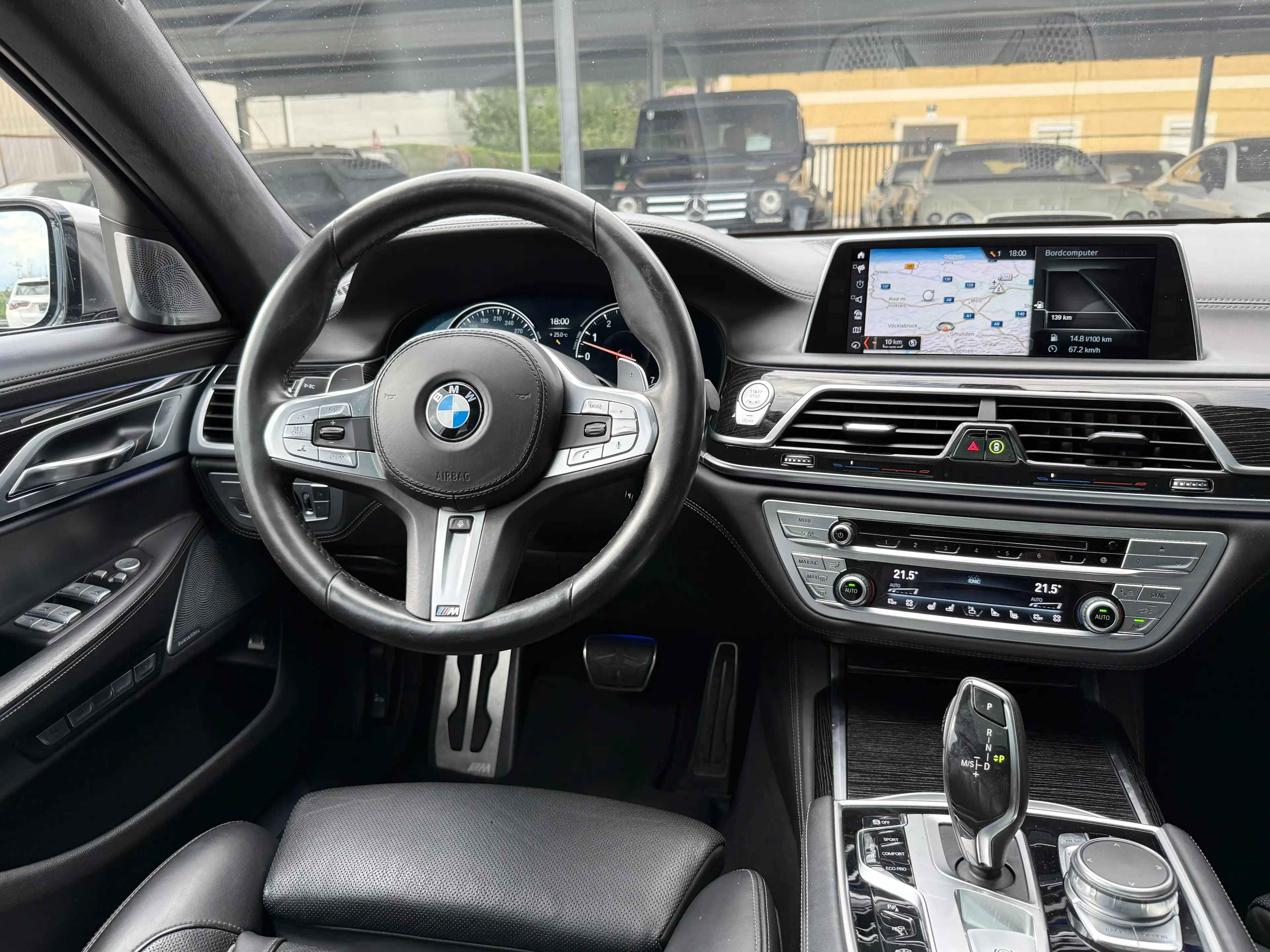 BMW 760 M Li V12 xDrive *Vollausstattung* — photo 33