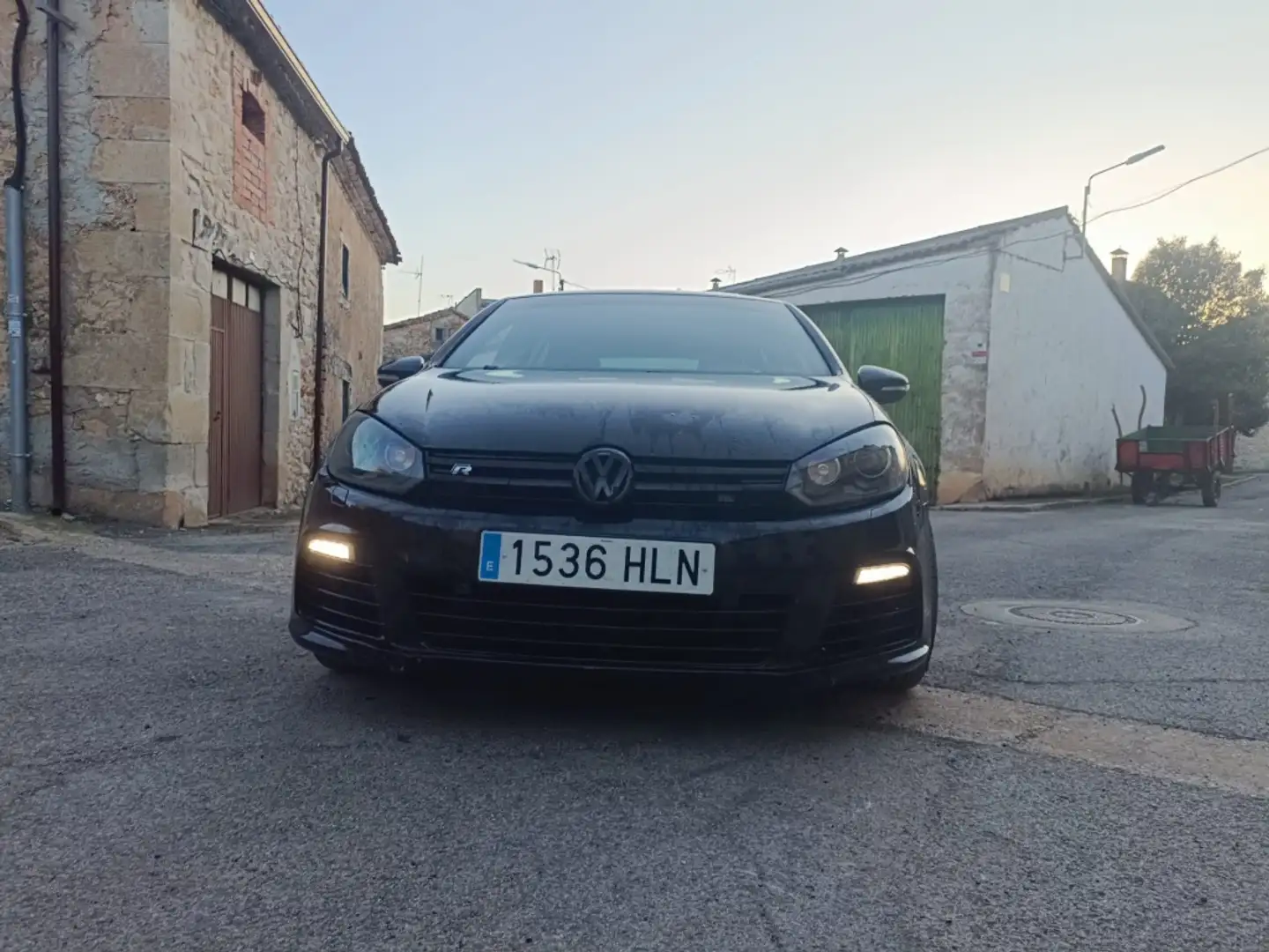 Volkswagen Golf 2.0 TSI R Schwarz - 2