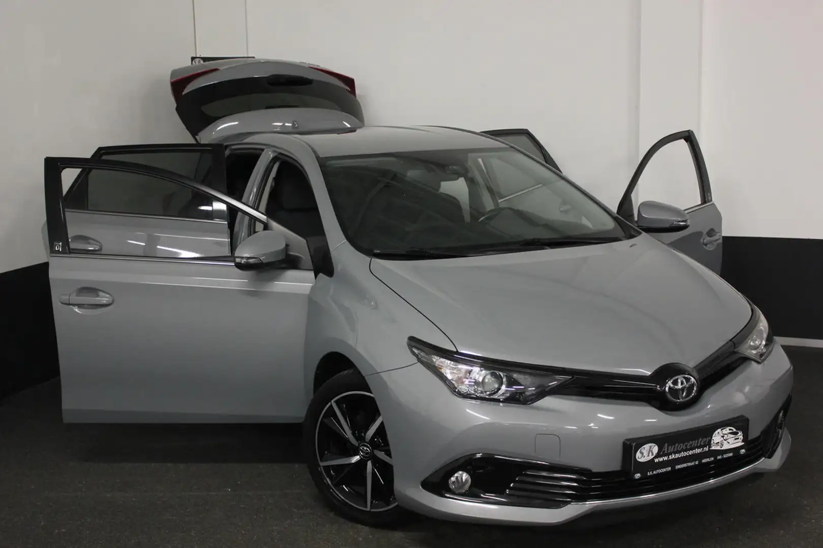 Toyota Auris 1.2 TEAM 1E EIGENAAR*NAV*CAM*CRUIS*STOELVERW* Gris - 2
