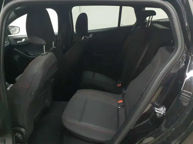 Ford Focus view 13
