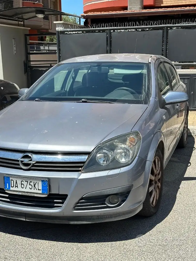 Opel Astra Astra 5p 1.6 twinport Cosmo Argento - 1
