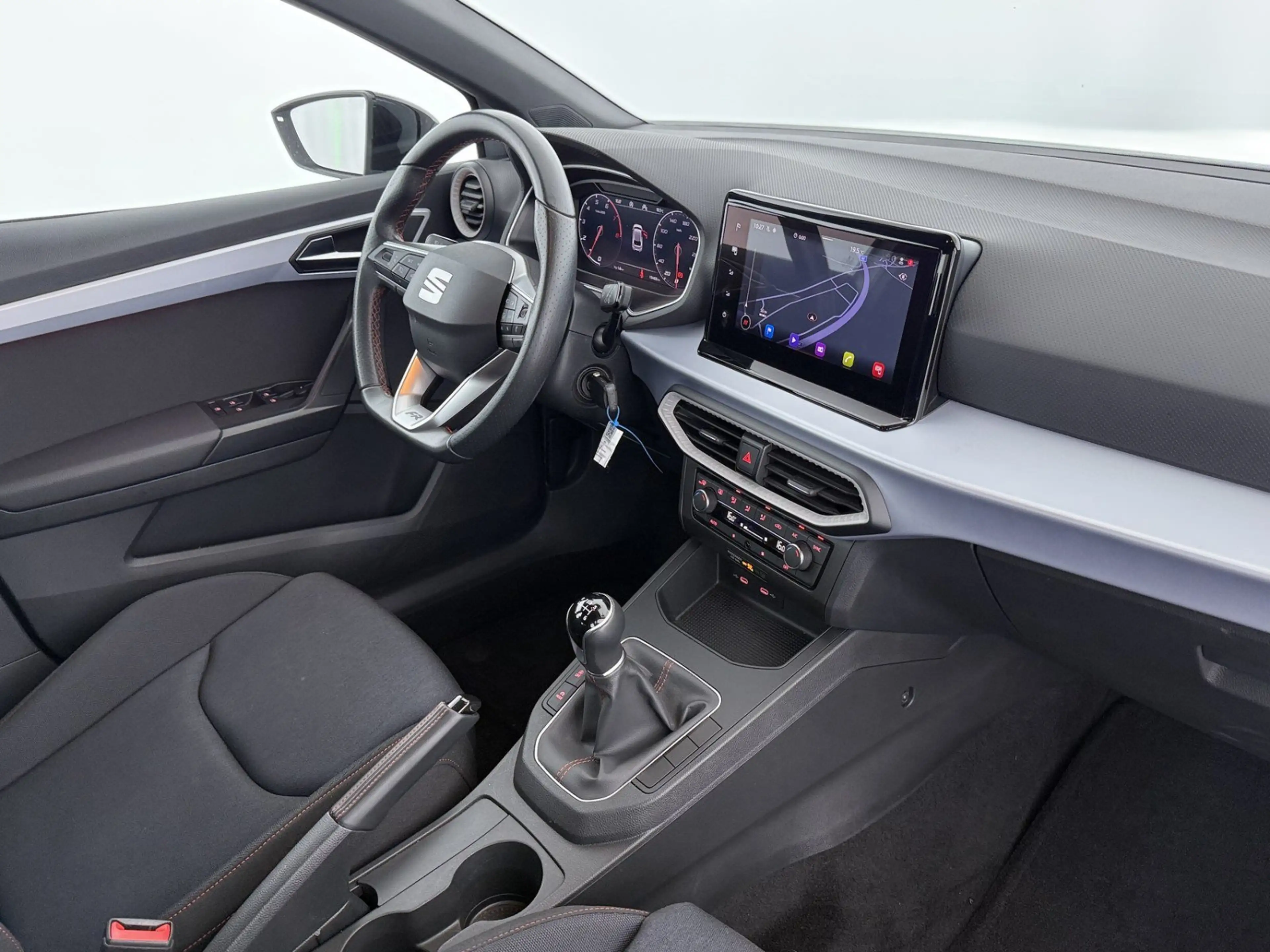SEAT Ibiza 1.0 TSI FR LED NAVI ASSIST DIGITAL-TACHO — photo 14