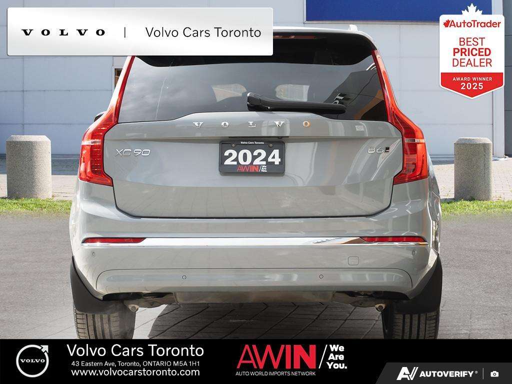 2024 Volvo XC90 B6 AWD Ultimate Bright Theme 7-Seater | 22" Wheels alt 5