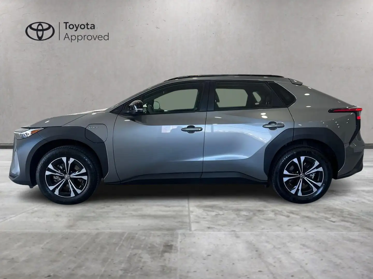 Toyota bZ4X bZ4X ev Pure 2wd 204cv Gris - 2