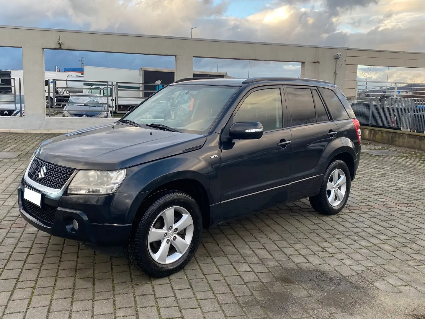 Suzuki Grand Vitara Grand Vitara II 2006 5p 1.9 ddis Noir - 2