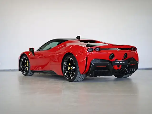 Ferrari SF90 Stradale view 4