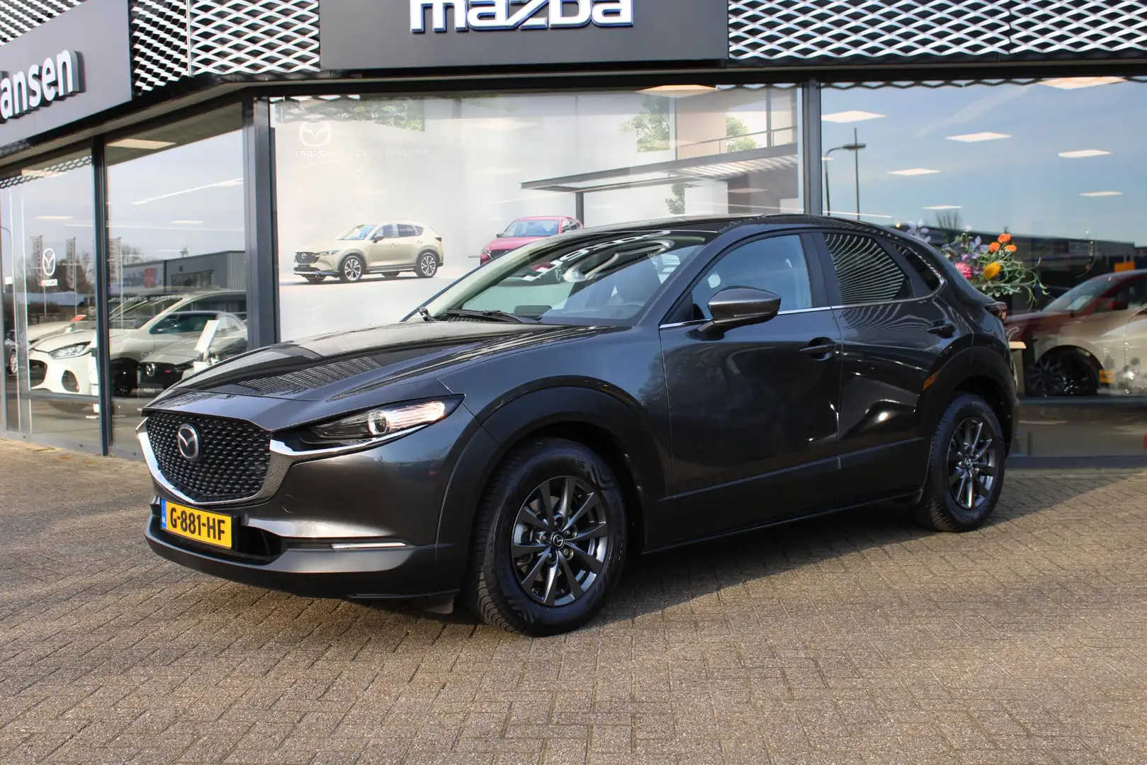 Mazda CX-30 2.0 e-SkyActiv-G 122 M Hybrid Comfort + Leder , Tr Grijs - 2