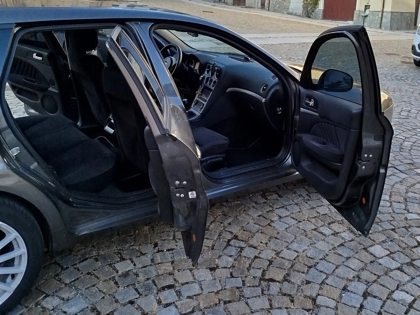 Alfa Romeo 159 159 SW 1.9 jtdm 16v Progression 150cv Grigio - 1