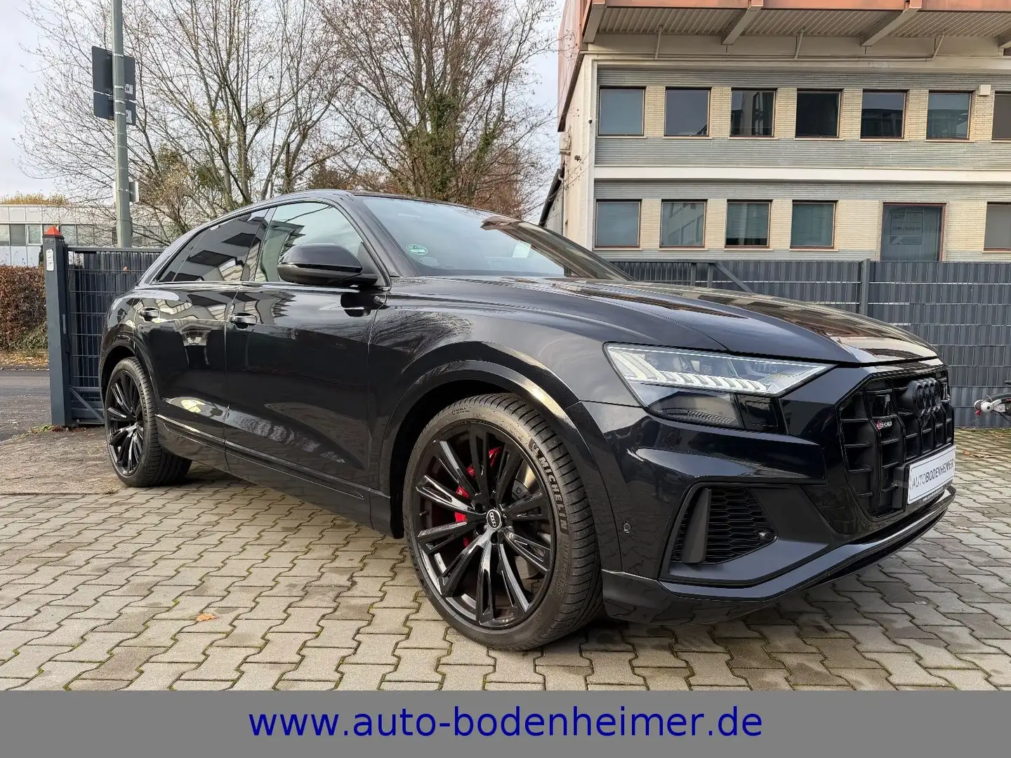 Audi SQ8 4.0 V8-TDI quattro·Liebhaber·Carbon·23"·voll Schwarz - 2