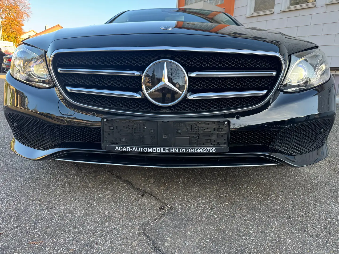 Mercedes-Benz E 400 E 400 d 4Matic ACC LED R KAMERA VOLLVIRTUELL Noir - 2