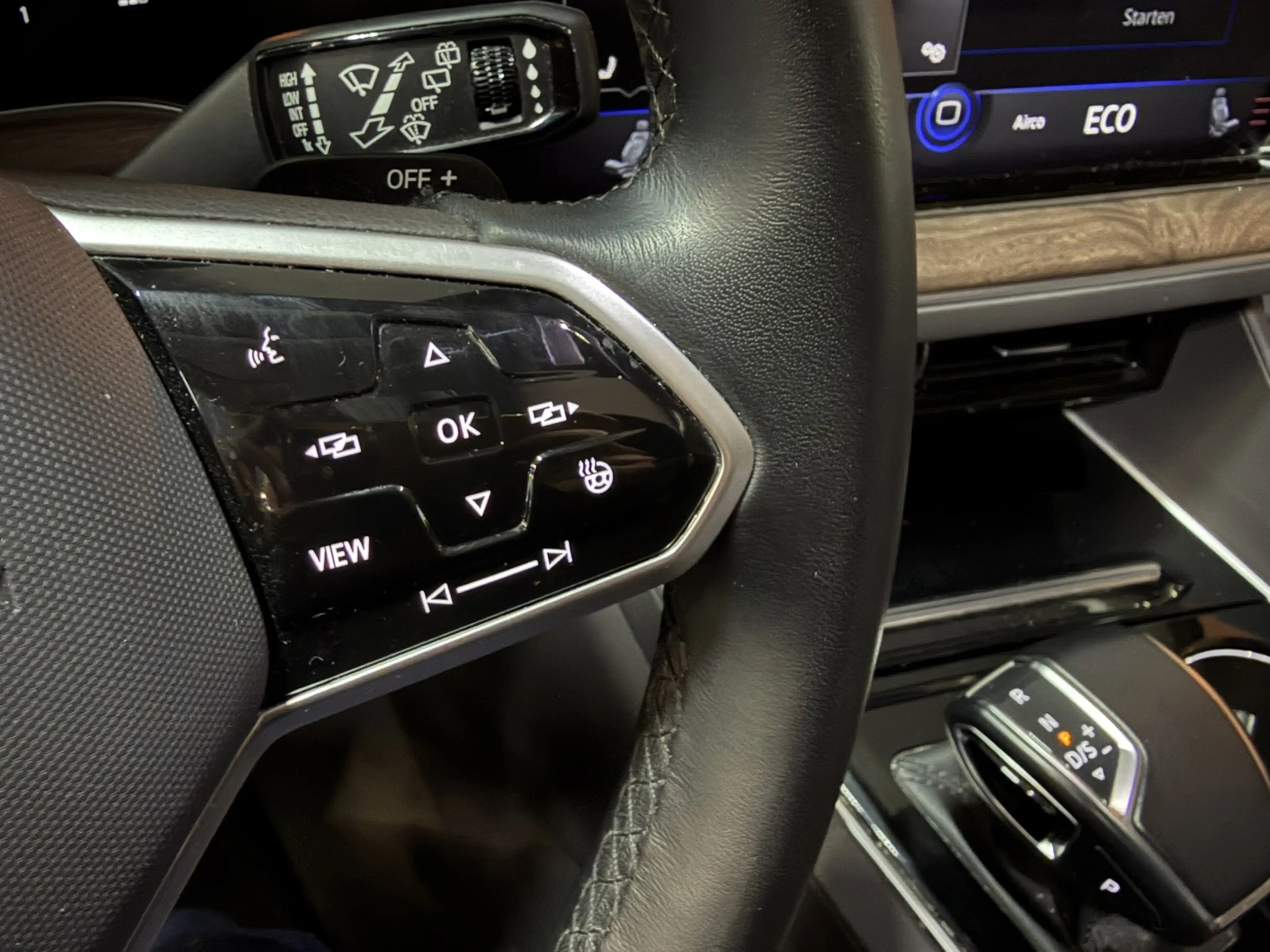 Volkswagen Touareg 3.0 TSi eHybrid 4MOTION 381PK Elegance BOVAG Garan — photo 47