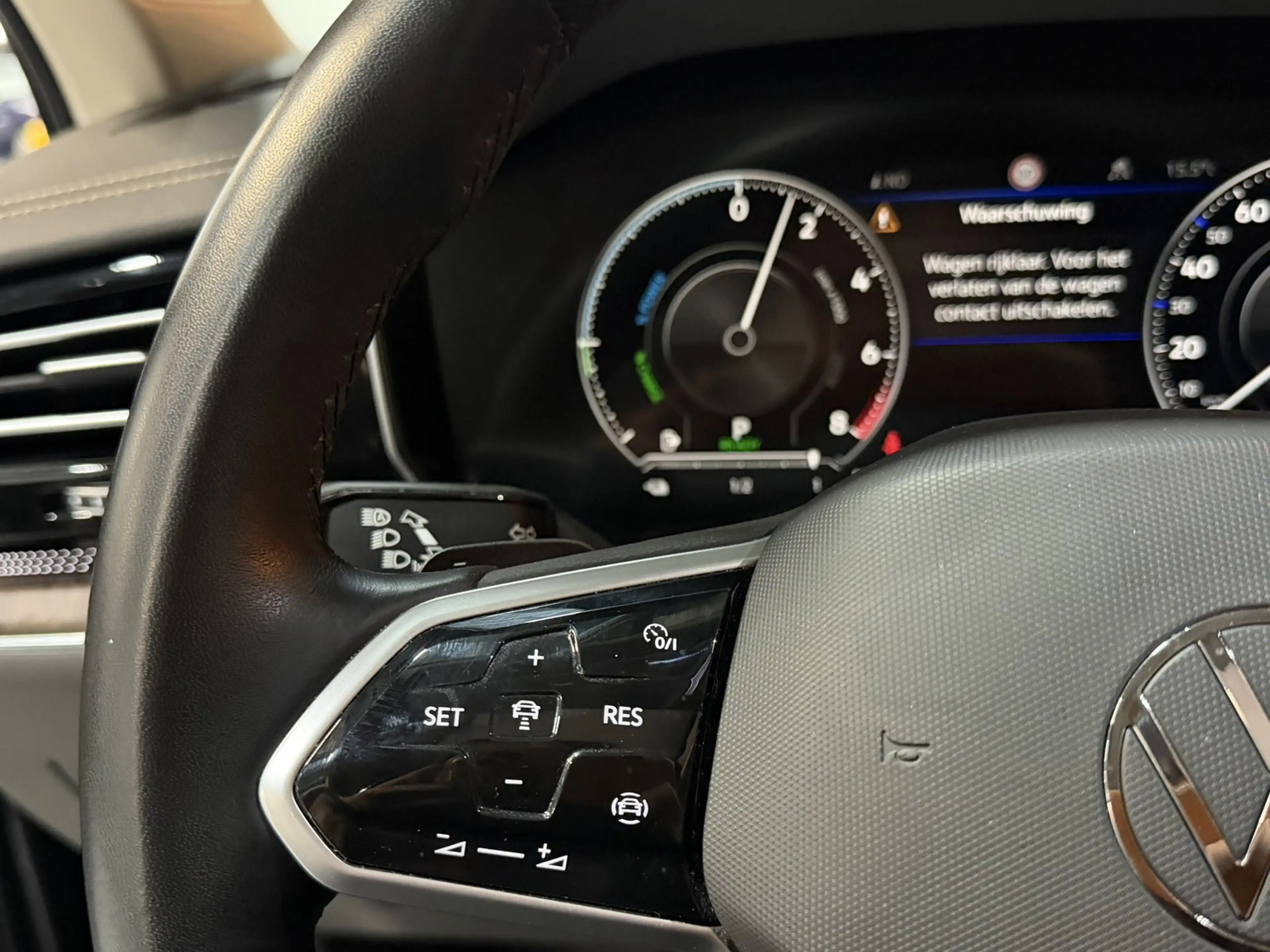 Volkswagen Touareg 3.0 TSi eHybrid 4MOTION 381PK Elegance BOVAG Garan — photo 46