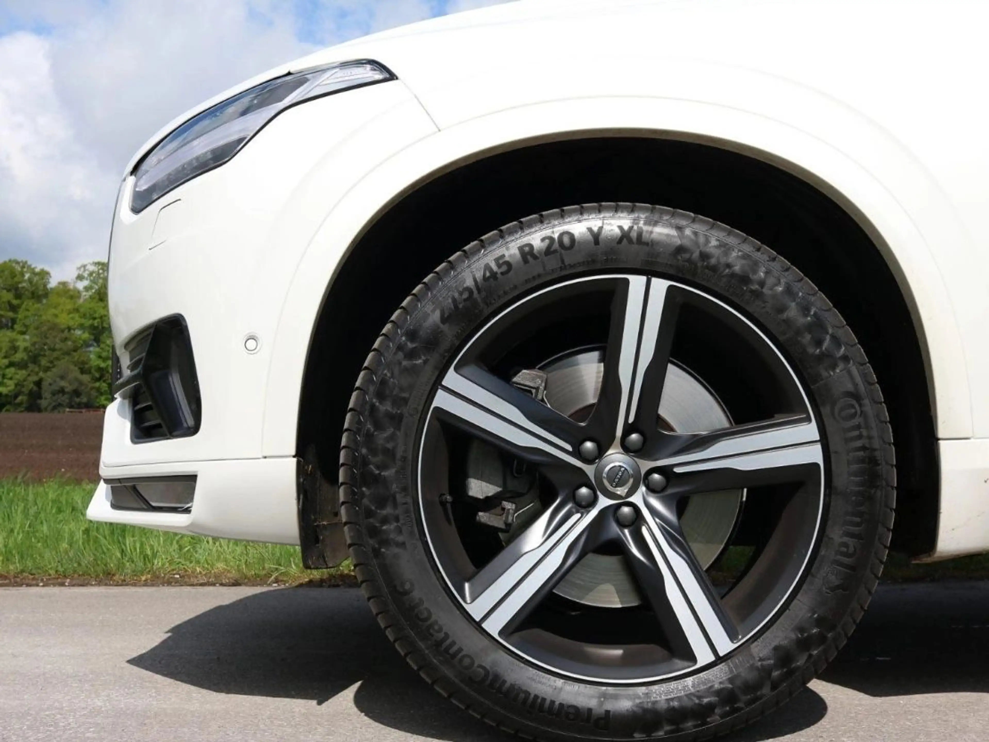 Volvo XC90 R Design AWD 7 Sitzer | Navigation | Leder — photo 4