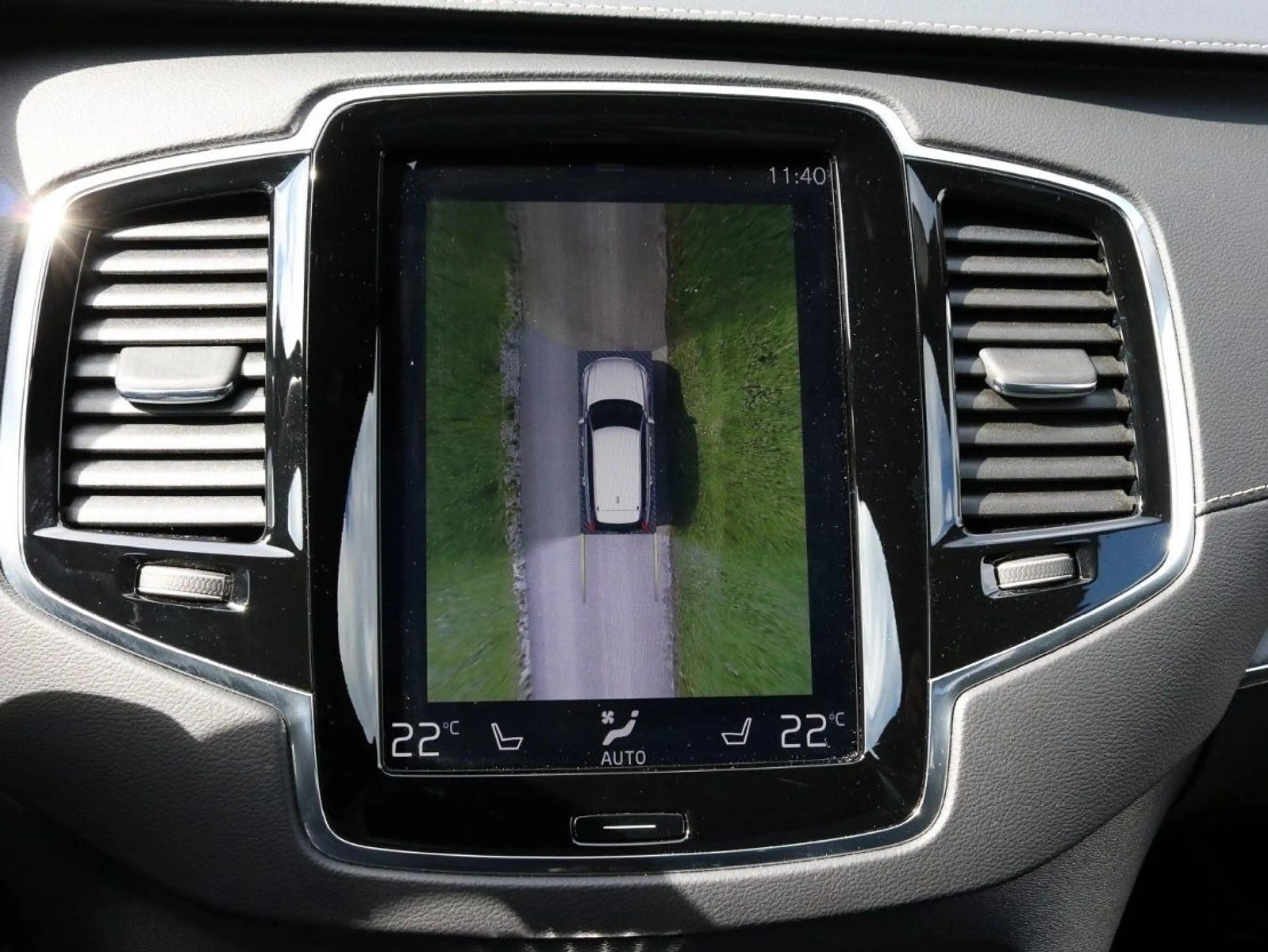 Volvo XC90 R Design AWD 7 Sitzer | Navigation | Leder — photo 10