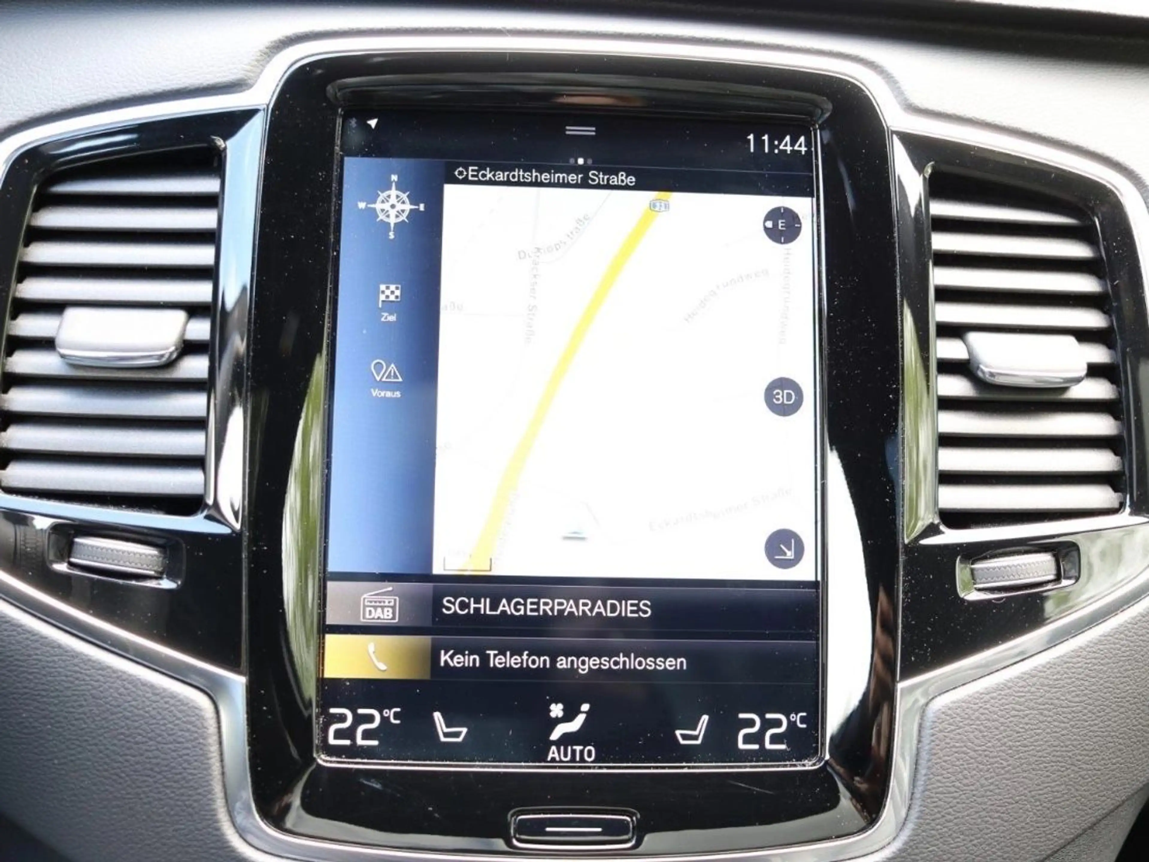 Volvo XC90 R Design AWD 7 Sitzer | Navigation | Leder — photo 11